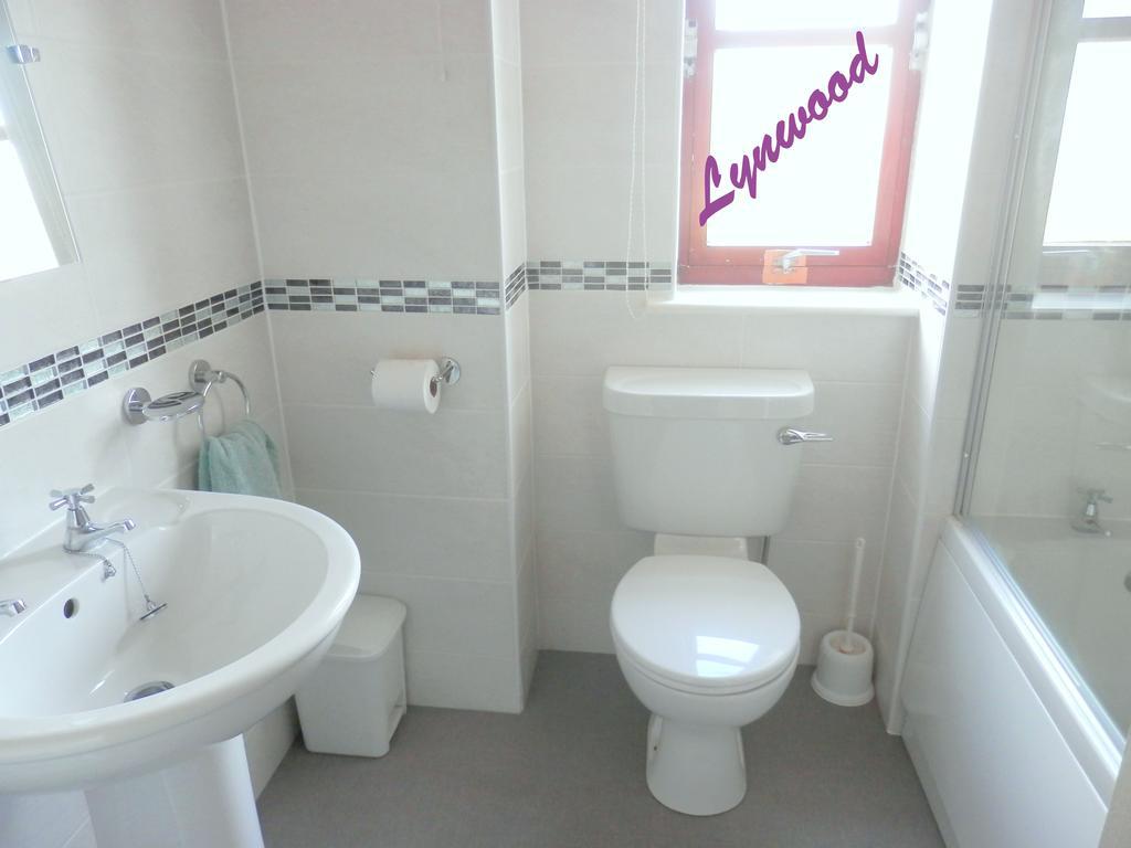 Cairngorm Highland Bungalows อาวีมอร์ ภายนอก รูปภาพ